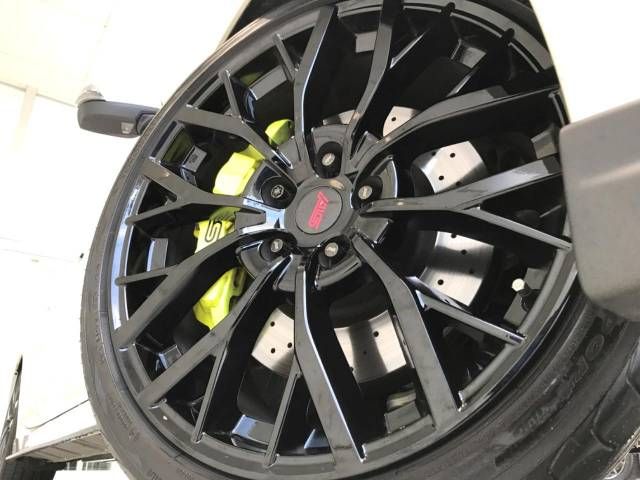 Subaru WRX STI 2019-11 27532-16