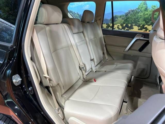 Toyota PRADO 2023-04 192600-9