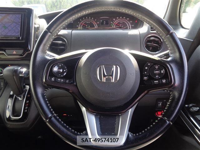 Honda N BOX CUSTOM 2018-03 364983-26