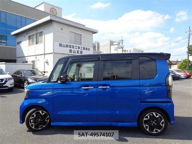 Honda N BOX CUSTOM 2018-03 364983-9