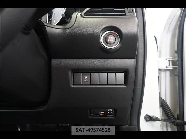 Suzuki SWIFT 2018-01 320824-13