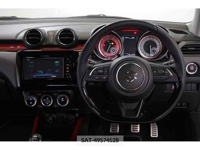 Suzuki SWIFT 2018-01 320824-22