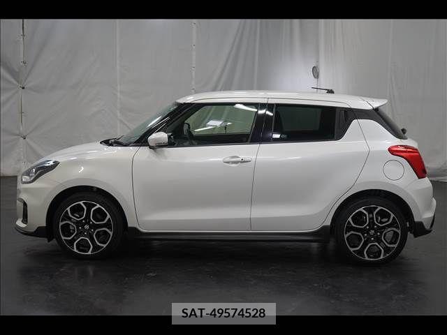 Suzuki SWIFT 2018-01 320824-14