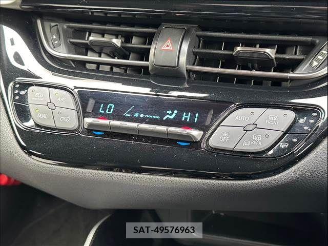 Toyota C-HR 2017-04 264063-6