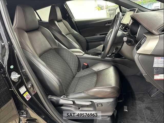Toyota C-HR 2017-04 264063-7