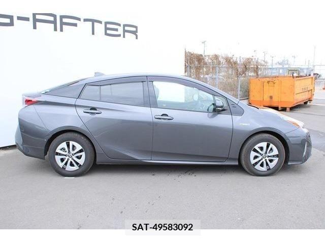 Toyota PRIUS 2016-12 211575-6