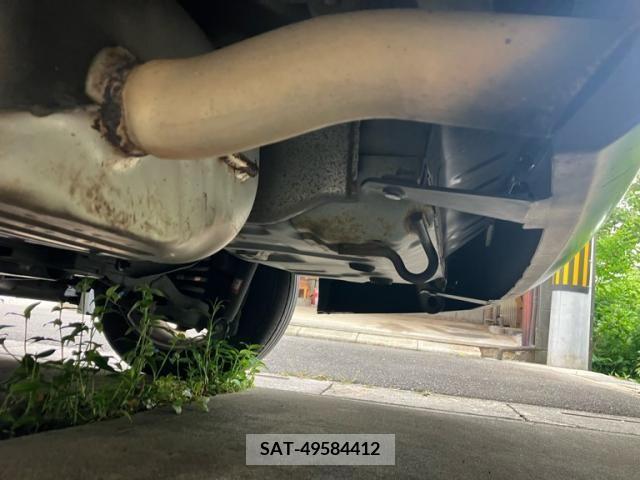 Mazda BIANTE 2011-08 389528-11