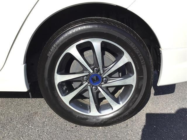 Toyota AQUA 2015-03 1029-12