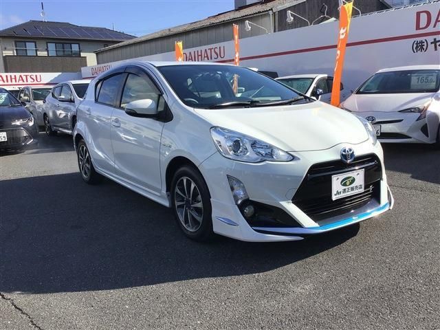 Toyota AQUA 2015-03 1029-4