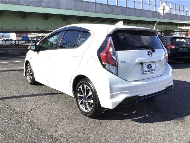 Toyota AQUA 2015-03 1029-7