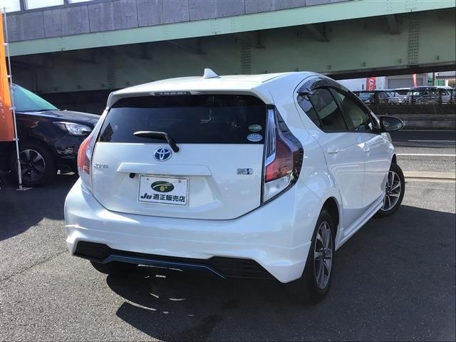 Toyota AQUA 2015-03 1029-2