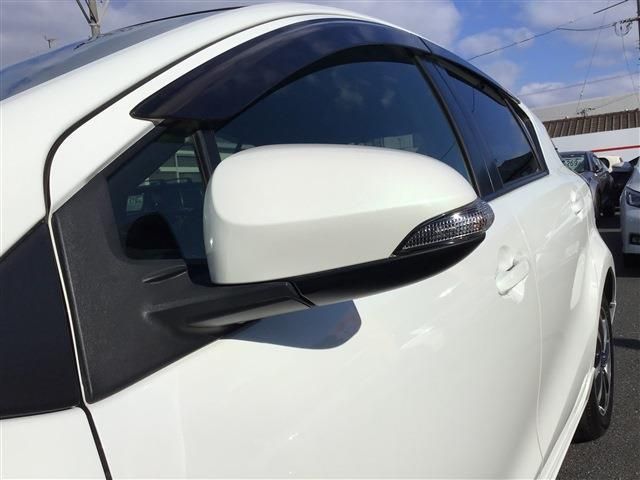Toyota AQUA 2015-03 1029-13