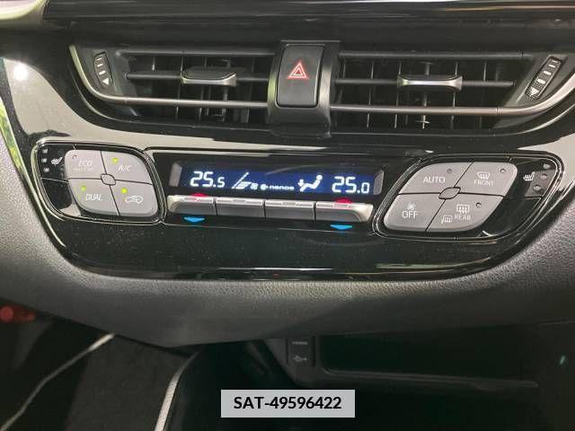Toyota C-HR 2018-01 382351-7