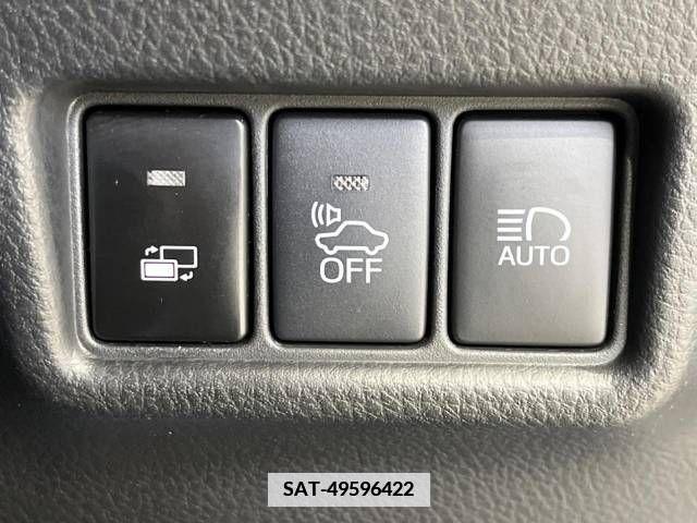 Toyota C-HR 2018-01 382351-6