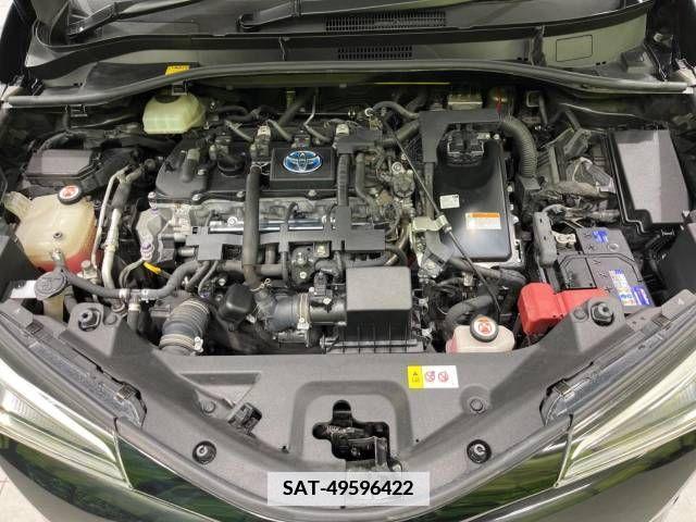 Toyota C-HR 2018-01 382351-18