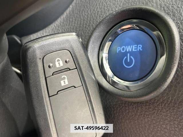 Toyota C-HR 2018-01 382351-9