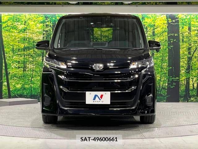 Toyota NOAH 2023-04 227190-14