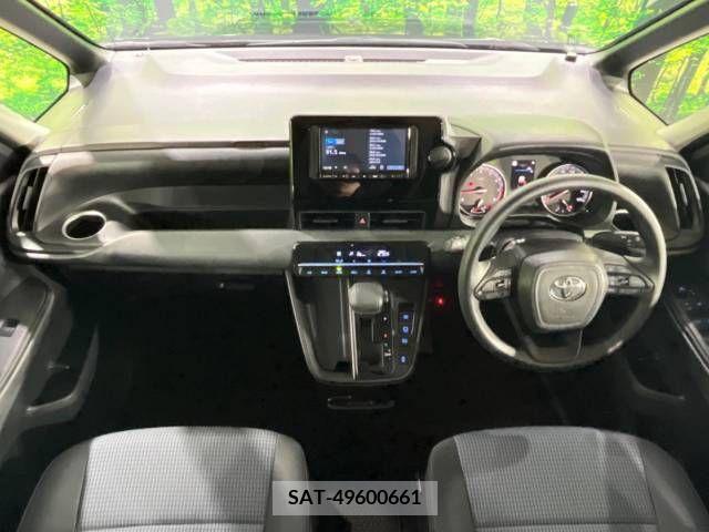 Toyota NOAH 2023-04 227190-1