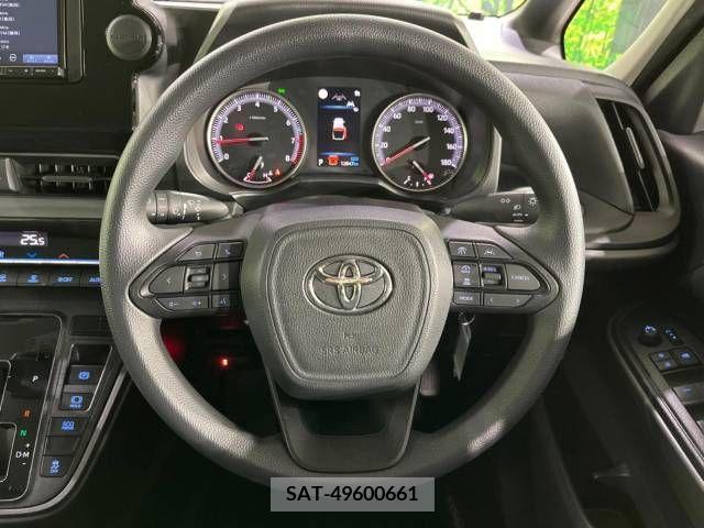 Toyota NOAH 2023-04 227190-11