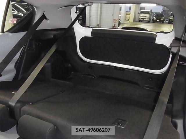 Toyota AQUA 2012-12 221777-13