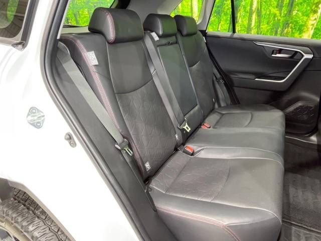Toyota RAV4 2020-12 181473-12