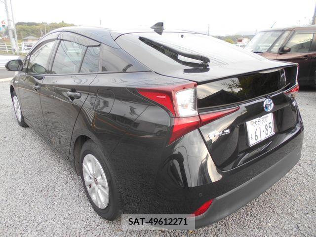 Toyota PRIUS 2019-11 228248-2