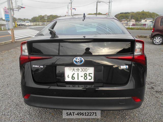 Toyota PRIUS 2019-11 228248-5