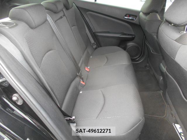 Toyota PRIUS 2019-11 228248-13
