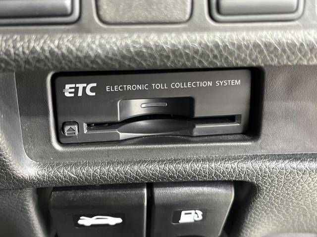 Nissan X-TRAIL 2014-09 18061-4