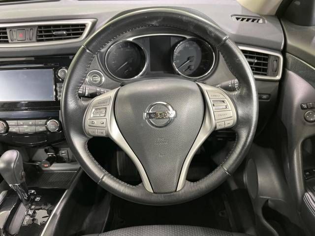 Nissan X-TRAIL 2014-09 18061-11