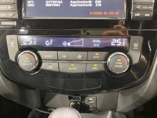 Nissan X-TRAIL 2014-09 18061-6