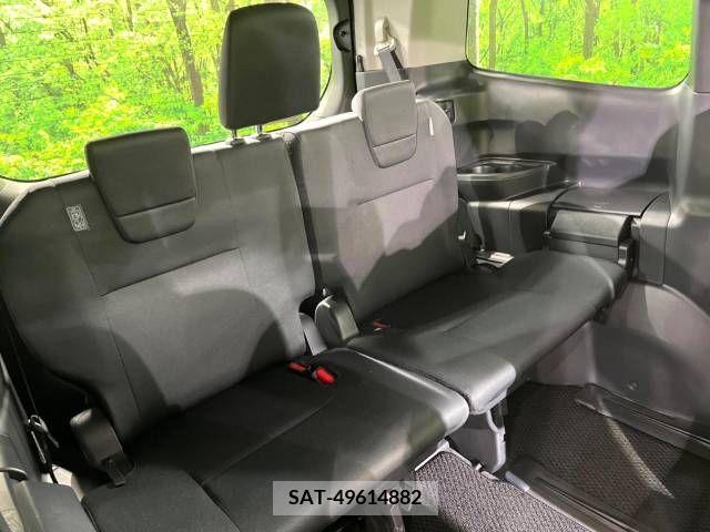 Toyota NOAH 2023-04 234037-10