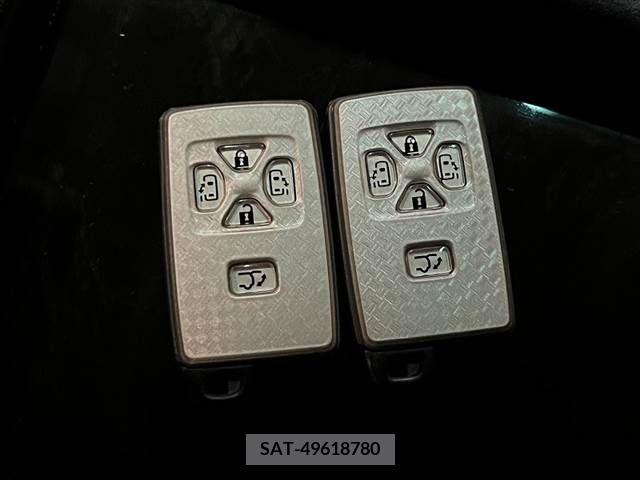 Toyota VELLFIRE 2014-07 227686-15