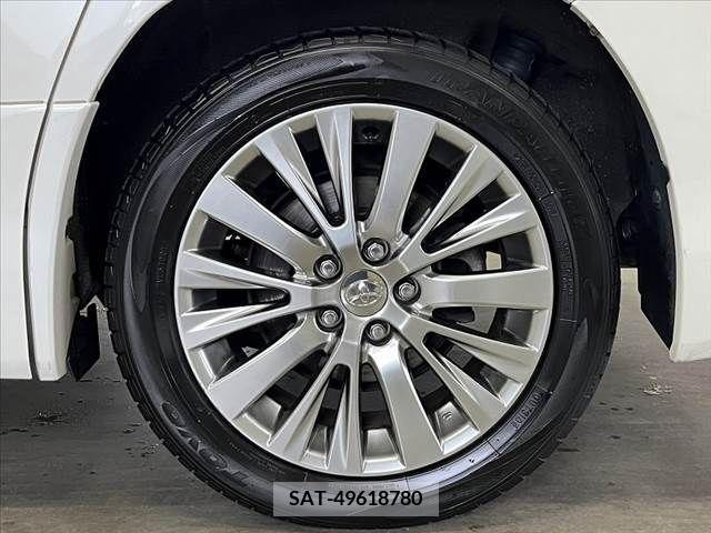 Toyota VELLFIRE 2014-07 227686-17
