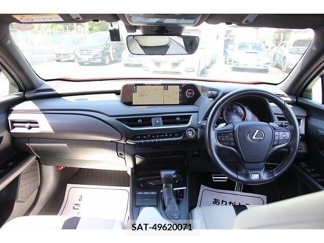 Lexus UX 2019-04 275909-16