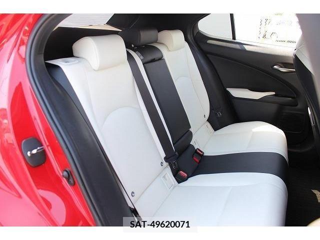 Lexus UX 2019-04 275909-14