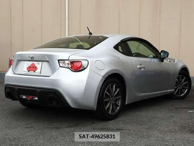 Toyota 86 2012-07 346218-2