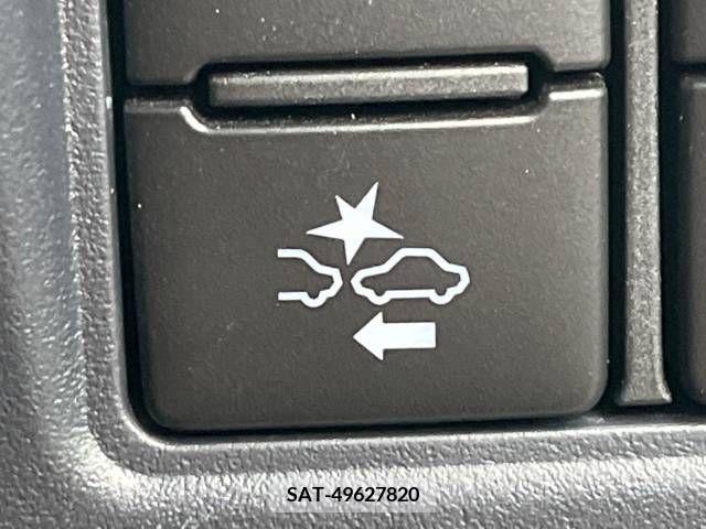 Toyota VOXY 2017-05 204136-5