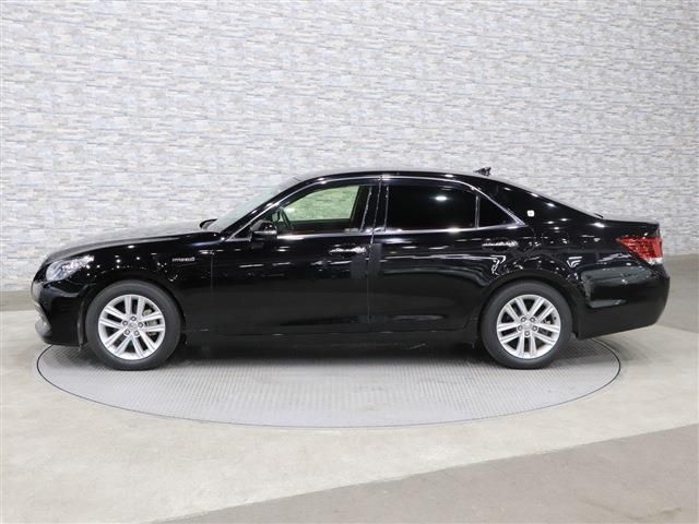 Toyota CROWN SEDAN 2013-06 1634-4