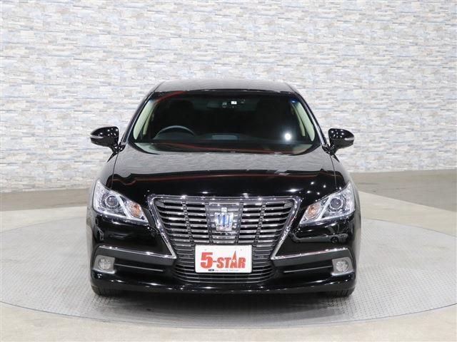 Toyota CROWN SEDAN 2013-06 1634-3