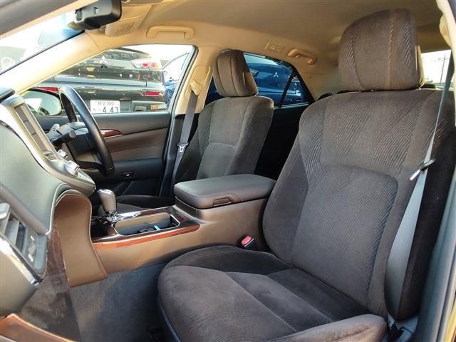 Toyota CROWN SEDAN 2013-06 1634-17