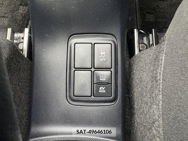 Toyota AQUA 2020-10 219641-14