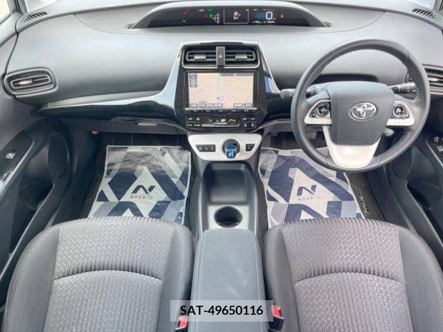 Toyota PRIUS 2017-03 393423-1