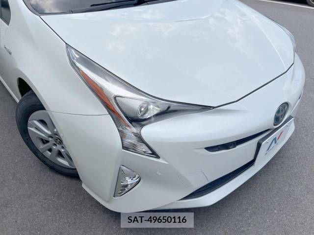 Toyota PRIUS 2017-03 393423-12