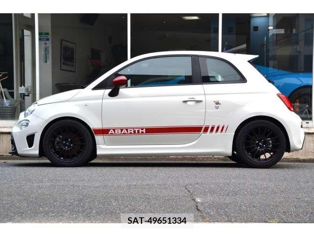 Abarth 595 2019-03 323181-2
