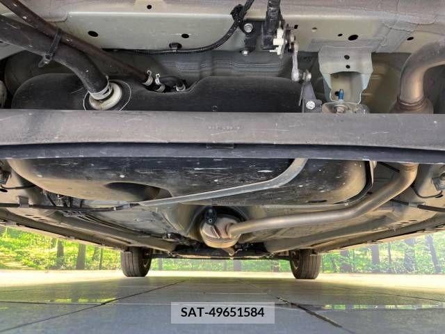Suzuki SPACIA 2018-12 368702-19