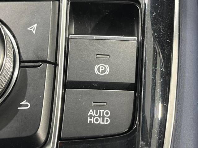 Mazda CX-30 2023-03 180605-7