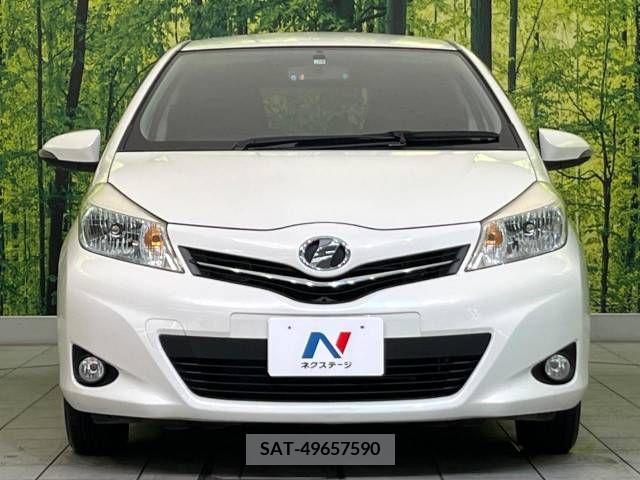 Toyota VITZ 2011-10 327335-12