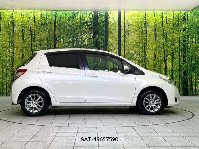 Toyota VITZ 2011-10 327335-15