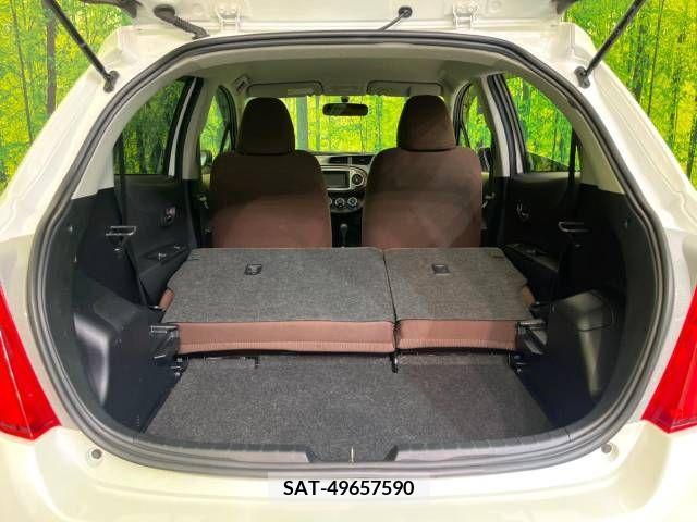 Toyota VITZ 2011-10 327335-8